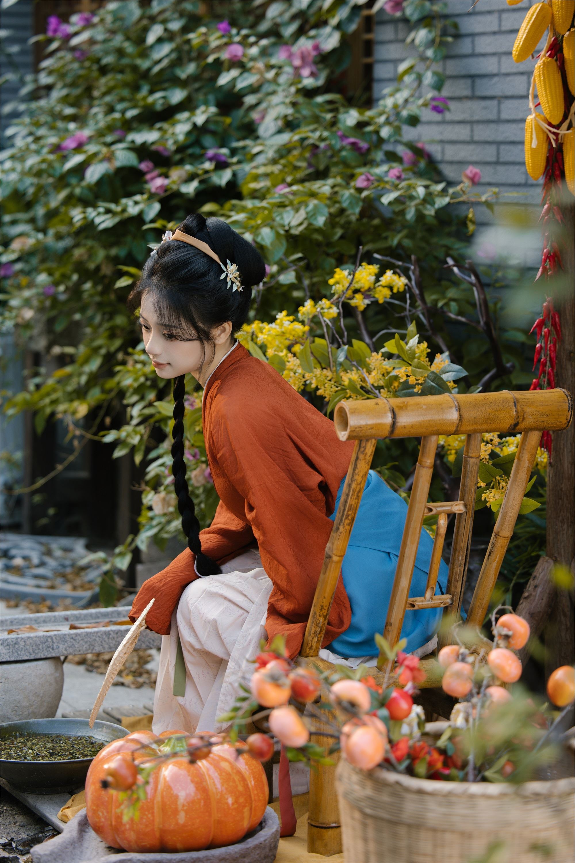 YITUYU艺图语 2025.01.18 晒秋 衔鹿